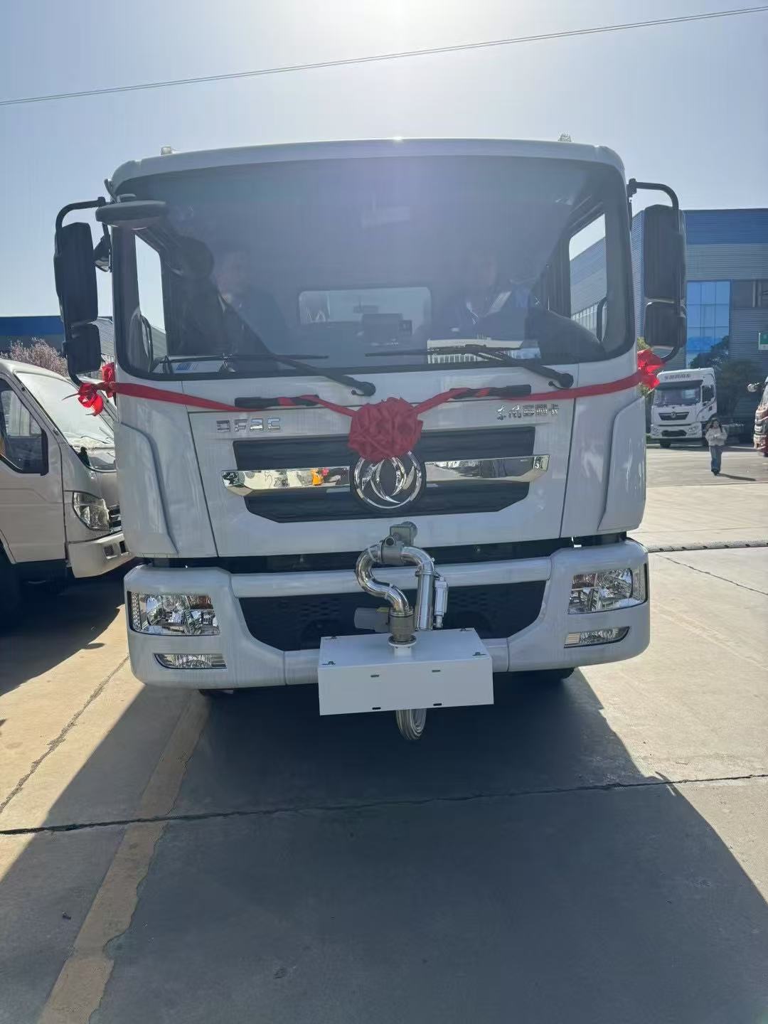 恭喜【安徽趙總】喜提灑水車